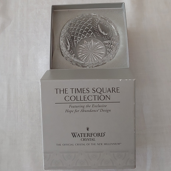 Waterford Crystal Hope for Abundance Votive Dish - Picture 3 of 7